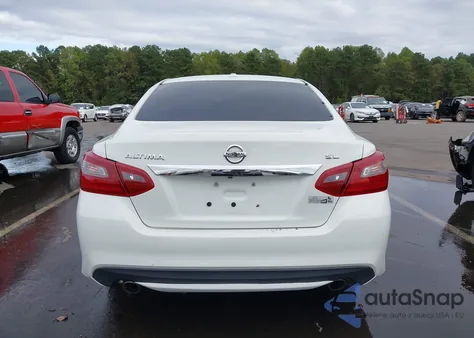 2018 Nissan Altima 2.5 Sl z USA, uszkodzony, nr VIN 1N4AL3AP9JC243403